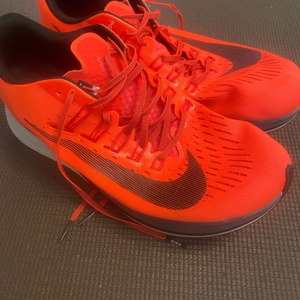 Nike Crimson and Ebony Athletic Sneakers: Nike zoom fly
